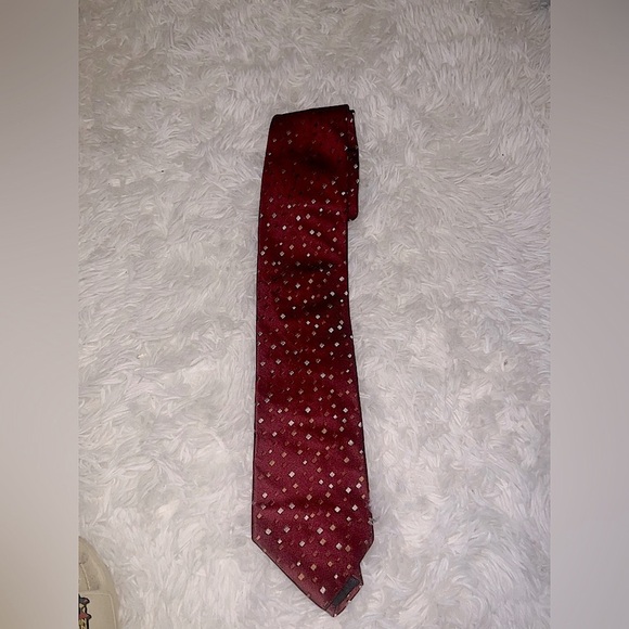Red Silk Tie with Subtle Dot Pattern - Picture 1 of 2